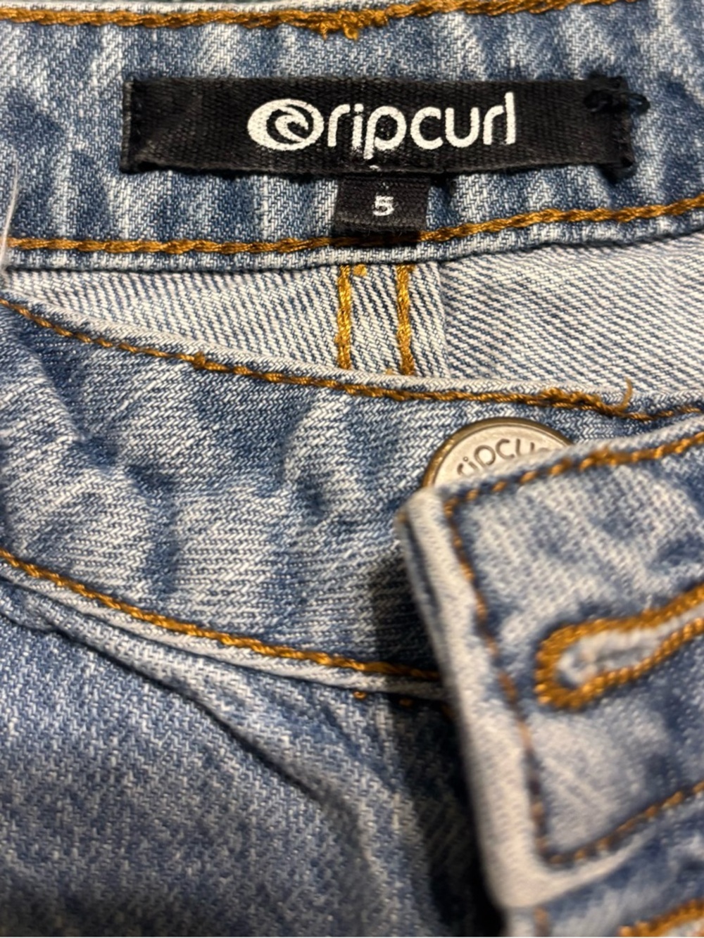 Y2K Rip Curl Low Rise Micro Denim Shorts Distressed Festival Size 5 - Picture 3 of 3